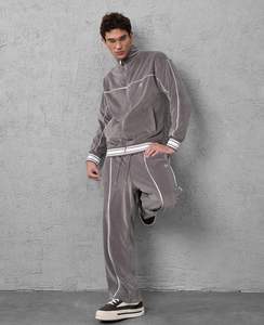 Survêtement en coton épais pour homme imprimé graphique surdimensionné Vintage Plus Size Streetwear Velvet de Heavyweight Blank Collection - Product Image 1