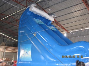 Toboggan aquatique gonflable en PVC pour enfants, divertissement et amusement en plein air à l'école ou au centre commercial - Product Image 3