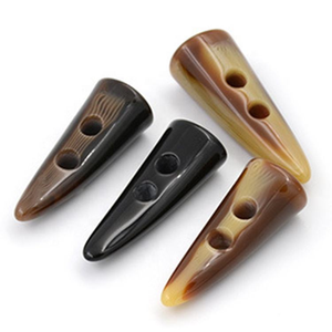 <b>Button</b> Factory Wholesale Fancy Natural Color Two Holes <b>Toggle</b> Horn <b>Buttons</b> Waterproof Handmade ZEHRA INDUSTRIES for Garments - Product Image 2