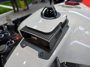 Scooter Eléctrico Autoequilibrado Portátil – Dispositivo de Transporte con Tracción en las Cuatro Ruedas - Product Image 4