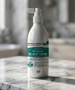 Tónico Equilibrante para el Cuero Cabelludo AOMI 150ml, Anticaspa, Previene la Caída del Cabello, con Aceite de Árbol de Té, Nutritivo Herbal, Refrescante, con Manzanilla - Product Image 3