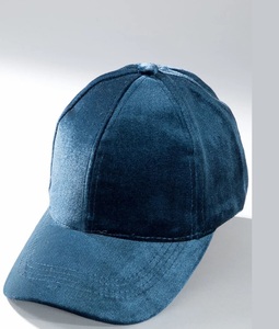Meilleures ventes Casquettes en velours de haute qualité Vêtements d'extérieur à la mode Street Casquettes en velours confortables Chapeaux Logo personnalisé - Product Image 5