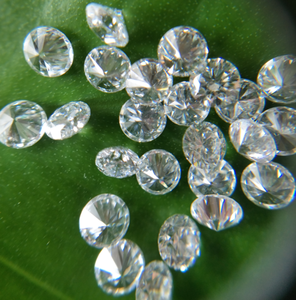 Diamant synthétique de laboratoire en vrac, taille brillant rond HPHT, couleur DEF, pureté VVS VS, 0,9 mm-3,0 mm - Product Image 2