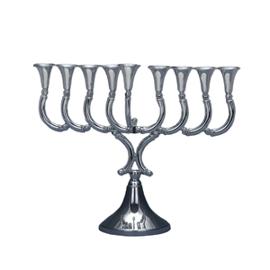 Ménorah contemporaine incurvée à plusieurs niveaux en argent avec finition polie pour l'amélioration de la décoration intérieure moderne - Product Image 6