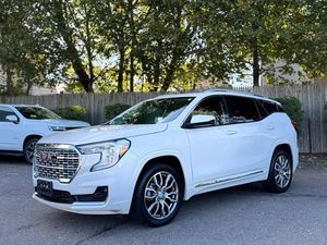 รถ GMC Terrain Denali AWD ปี 2023 สีขาวประกาย พร้อมหลังคาซันรูฟแบบพาโนรามา สตาร์ทเครื่องยนต์จากระยะไกล เบาะหนัง ล้อแม็กซ์ ระบบนำทาง - Product Image 3