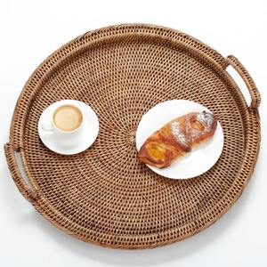 Plateau rond en rotin fait main, cadeau festif, décoration d'inspiration marine, vaisselle artisanale, décoration d'intérieur unique - Product Image 3