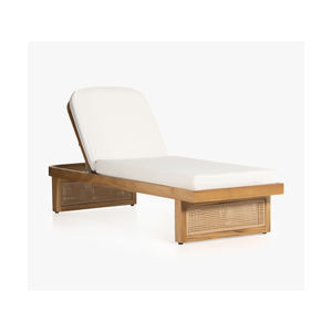 Chaise longue en teck et rotin, fabriquée à la main en Indonésie - Product Image 1