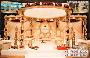 Mandap de mariage en bois de style Mayur, mandap de mariage en bois sculpté élégant, mandap de mariage en bois sculpté à la main par un designer, Australie - Product Image 6