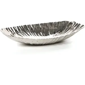 Plateau en céramique de luxe artisanal, texture lisse, sûr, exclusif, fait à la main, écologique, style américain, finition martelée en cuivre plaqué - Product Image 1