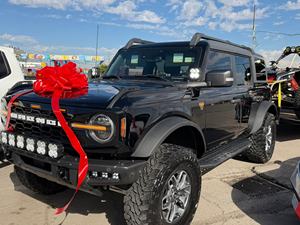 LA AVENTURA SE LLAMA <span class=keywords><strong>BRONCO</strong></span>. EL <span class=keywords><strong>BRONCO</strong></span> RESPONDIO... VE A COMPROBAR NUESTRO <span class=keywords><strong>FORD</strong></span> <span class=keywords><strong>BRONCO</strong></span> BADLANDS 2021. OUTTER BANKS CON ESTILO LUXUOSO Y RENDIMIENTO <span class=keywords><strong>4X4</strong></span>. - Product Image 3