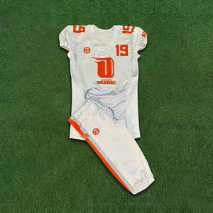 Fabricante de uniformes de fútbol americano personalizados en Pakistán - Product Image 1