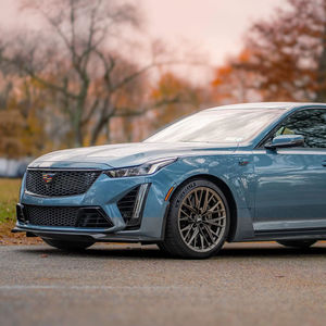 Cadillac CT5-V Blackwing 2024 d'occasion, boîte manuelle 6 vitesses - Product Image 1