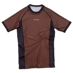 Pull-over à manches courtes personnalisé Chemises de compression en polyester pour garçons adultes avec logo personnalisé - Product Image 1