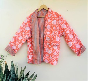 Chaleco acolchado de algodón bohemio hecho a mano al por mayor para mujer chaqueta de manga larga estampada en Bloque para primavera e invierno abrigo chaleco abrigo - Product Image 3