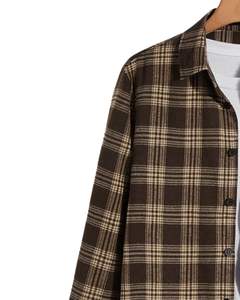 Chemise en flanelle à carreaux marron et blanc pour homme, personnalisée, à manches longues, boutonnée, décontractée, avec poche poitrine, douce et confortable - Product Image 3