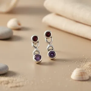 Boucles d'oreilles pendantes géométriques en améthyste et grenat en alliage, bijoux tendance pour le quotidien et les cadeaux pour femmes - Product Image 1