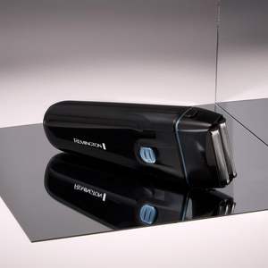 Afeitadora Eléctrica para Hombre con Recortador Desplegable y Cuchillas Dobles Lavables, Inalámbrica, Recargable por USB, Ideal para Afeitar el Cuerpo - Product Image 2