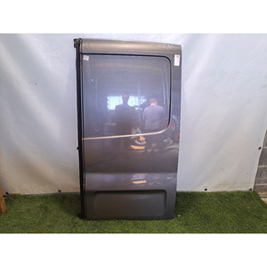 PUERTA TRASERA ABATIBLE DERECHA SIN VIDRIO OPEL Vivaro Serie 93455844 PUERTA R9M450 (14>) - Product Image 1