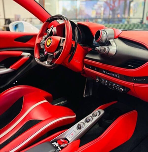 Increíble Auto venta 2021 F e r a r i F8 Tributo RWD muy limpio Listo para enviar Sorprendentemente - Product Image 2