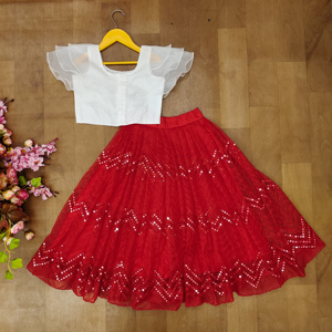 Ensemble jupe rouge en tulle entièrement brodée et chemisier blanc en organza à volants pour enfants, broderie Shoryam, longueur ras du sol, idéal pour les fêtes - Product Image 2