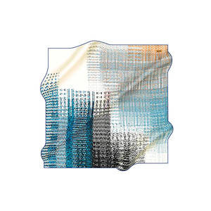 Écharpe longue en soie satinée avec motif géométrique imprimé par un designer - Product Image 2