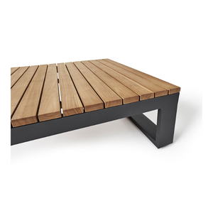 Juego de Mesa de Comedor para Patio de Calidad Premium con Estructura de Aluminio y Tablero con Detalles de Madera de Teca para Uso en Restaurantes - Product Image 4