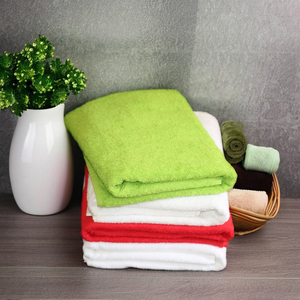 Serviette de bain en coton à séchage rapide de grande taille personnalisée pour un design luxueux avec taille et logo personnalisés - Product Image 4