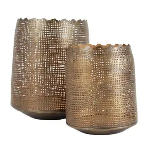 เชิงเทียนโลหะรูปทรงโค้งมนสำหรับตกแต่งบ้านเชิงเทียนทรงโค้ง - Product Image 1