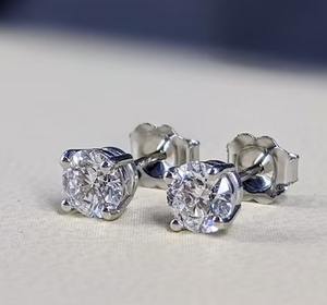 LAB GROWN Boucles d'oreilles rondes en diamant taillé en brillant Belle argent sterling F Couleur VVS Excellent cadeau pour elle pour les femmes - Product Image 4