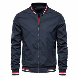 \ Chaqueta cortavientos para hombre, chaqueta cálida de otoño para hombre, abrigos impermeables con cremallera, chaqueta desmontable para exteriores - Product Image 4