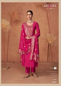 Tenue de créateur moderne Fantaisie Pantalon Kurti visqueux d'excellente couleur et Dupatta avec broderie Travail Shopping en ligne de qualité supérieure Inde - Product Image 5