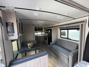 NOUVEAU RV C-O-A-C-H-M-E-N RV NORTHERN S-P-I-R-I-T ULTRA L-I-T-E 2252MD MODÈLE 2023 AVEC HAUTES PERFORMANCES DISPONIBLE À LA VENTE - Product Image 5