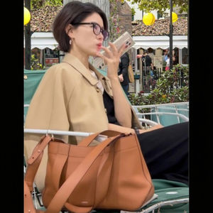 Cappotto Corto Doppiopetto con Cintura in Vita, Resistente e Ecologico, Capospalla <span class=keywords><strong>Classico</strong></span> per Ufficio e Autunno - Product Image 4