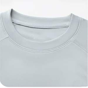 Camiseta de Compresión Personalizada de Manga Larga para MMA, Totalmente Sublimada, Transpirable, de 240 g, Protección Solar, Spandex/Poliéster - Product Image 3