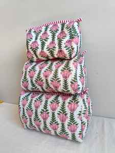 <b>Set</b> <b>Of</b> 3 Cotton Quilted Makeup Bag & Organizer Cotton Toiletry Case Travel Bag Floral Print Makeup Bag Toiletries Organizer Bag - Product Image 2