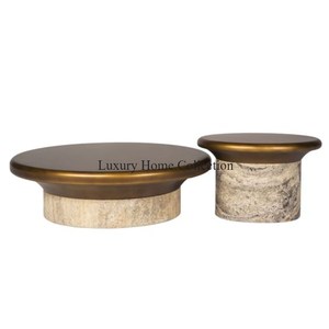 Table centrale de salon unique en métal de designer à la maison couleur or avec base en marbre forme ronde fournitures de décoration intérieure pour salon - Product Image 1