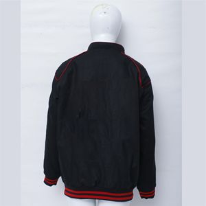 Veste de baseball pour femmes de haute qualité avec tissu noir de qualité supérieure et passepoil rouge élégant et boutons contrastés - Product Image 4