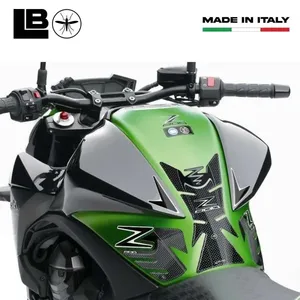 Kit di adesivi protettivi in gel 3D in fibra di carbonio per motociclette Kawasaki Z800 compatibili - Product Image 3