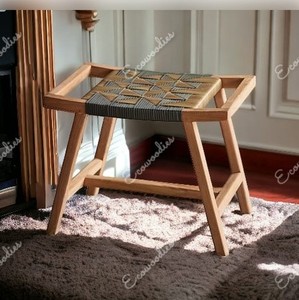 Encanto escandinavo. Taburete de madera de teca sólida elaborado con acabado mate de melamina Taburete tejido Hasthshilpa para consola con incrustaciones de hueso para eventos - Product Image 2