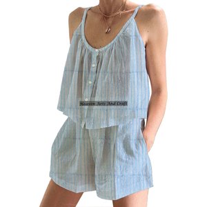 Hermoso Conjunto de Pijama de Algodón Estampado a Mano, Pantalones Cortos Suaves con Estampado Floral para Primavera/Verano, Ajustado, sin Mangas, con Tirantes - Product Image 3