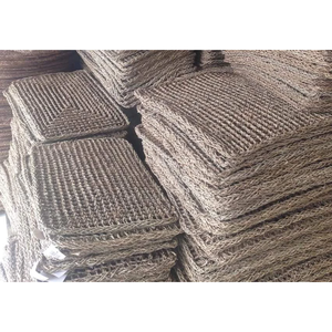 Viet Fargimex Tapis en jonc de mer tissé à la main Tapis rectangulaire rustique écologique, design brun naturel du Vietnam - Product Image 6