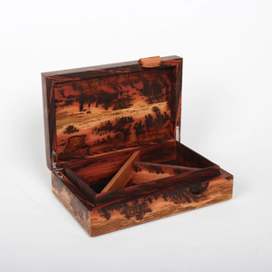 Look de luxe Boîte à bijoux en bois Bague Collier Bracelet Bijoux et taille personnalisée Boîte à bijoux avec produit en vente - Product Image 6