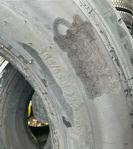 Pneus de camion d'occasion 15 pouces 195/55R15 - Product Image 1