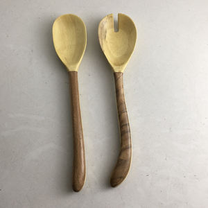 Serveur de salade en bois en gros cuillère à main de taille personnalisée ensemble de serveurs de salade de fruits de qualité alimentaire personnaliser service de salade en bois de manguier de qualité - Product Image 2