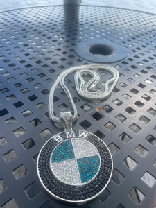 จี้ฮิปฮอปสีเงินสเตอร์ลิง925แบบกำหนดเองพร้อมจี้เพชรสีฟ้าและสีดำ - Product Image 2