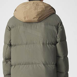 Manteau rembourré à capuche col montant de créateur Logo OEM Veste matelassée noire à bulles surdimensionnée pour homme Veste matelassée brillante personnalisée - Product Image 6