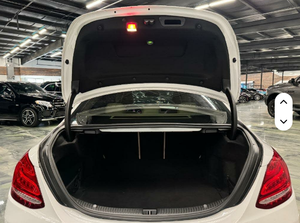 Asequible Mercedes-Benz Clase C C 300 4MATIC 2017 - Vehículo de Nueva Energía Usado - Product Image 2