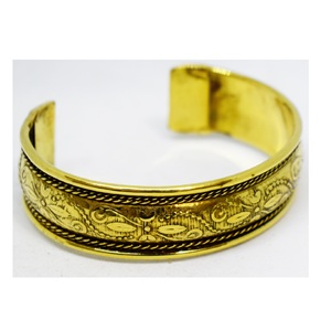 Pulseras populares a la venta, brazaletes chapados en oro para uso diario para damas, delicadeza y atractiva pulsera de muñeca de latón - Product Image 6