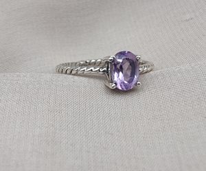 แหวนพลอยอเมทิสต์สีเงินสเตอริ925วงแหวนเหลี่ยมเพชรพลอยธรรมชาติสำหรับงานแต่งงานและงานเลี้ยงขายส่ง - Product Image 1