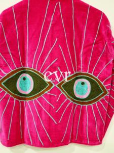 Chaqueta Rosa con Cuello Mandarín Bordado, Manga Larga, Estilo Bohemio, Patrón Geométrico de Ojos, Talla Grande, Ropa Exterior para Mujer, Otoño - Product Image 5
